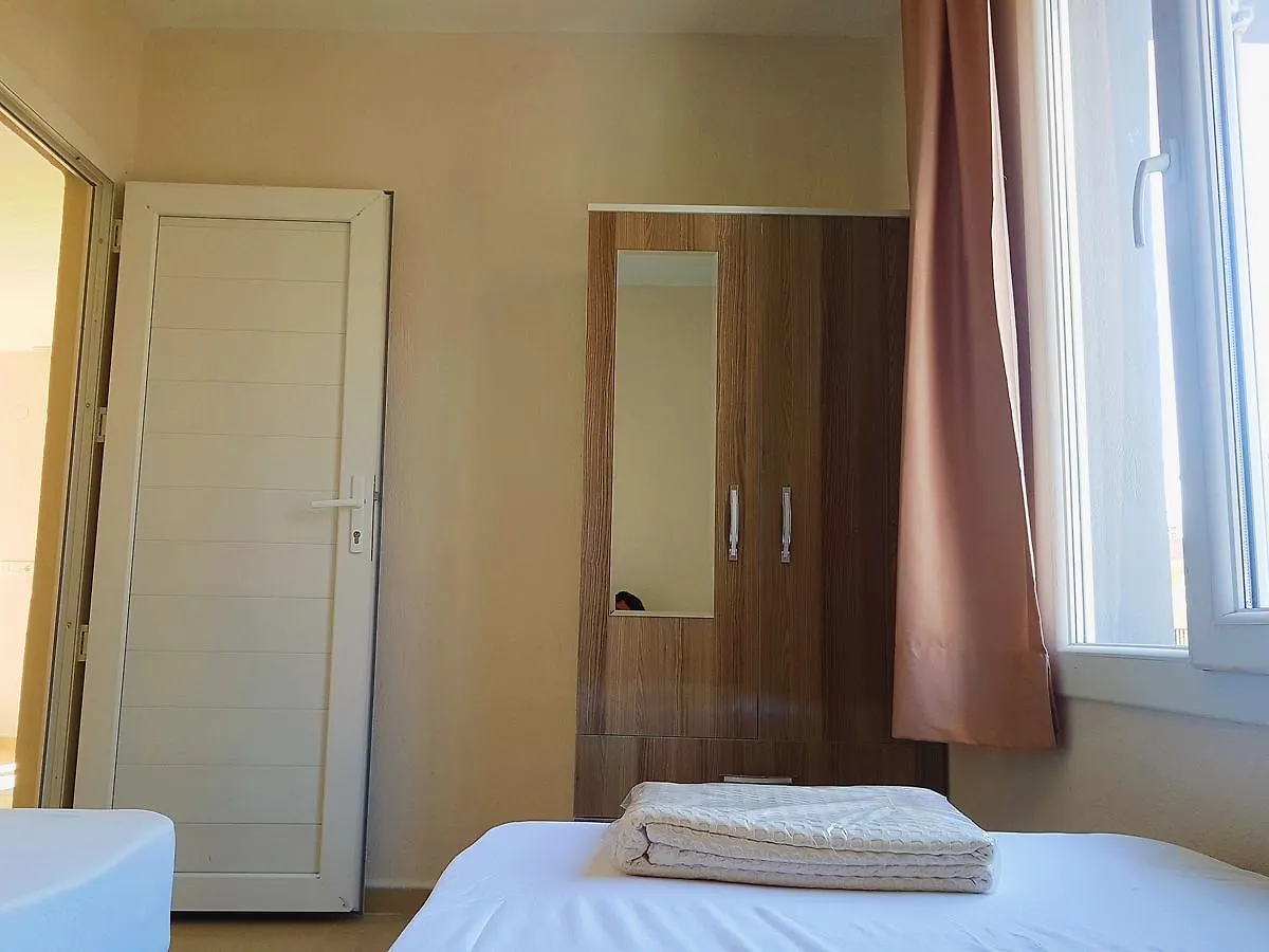 Ata Apart Hotels Ürkmez Apart Otel