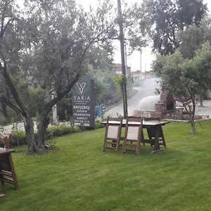  Oda ve Kahvaltı Varia